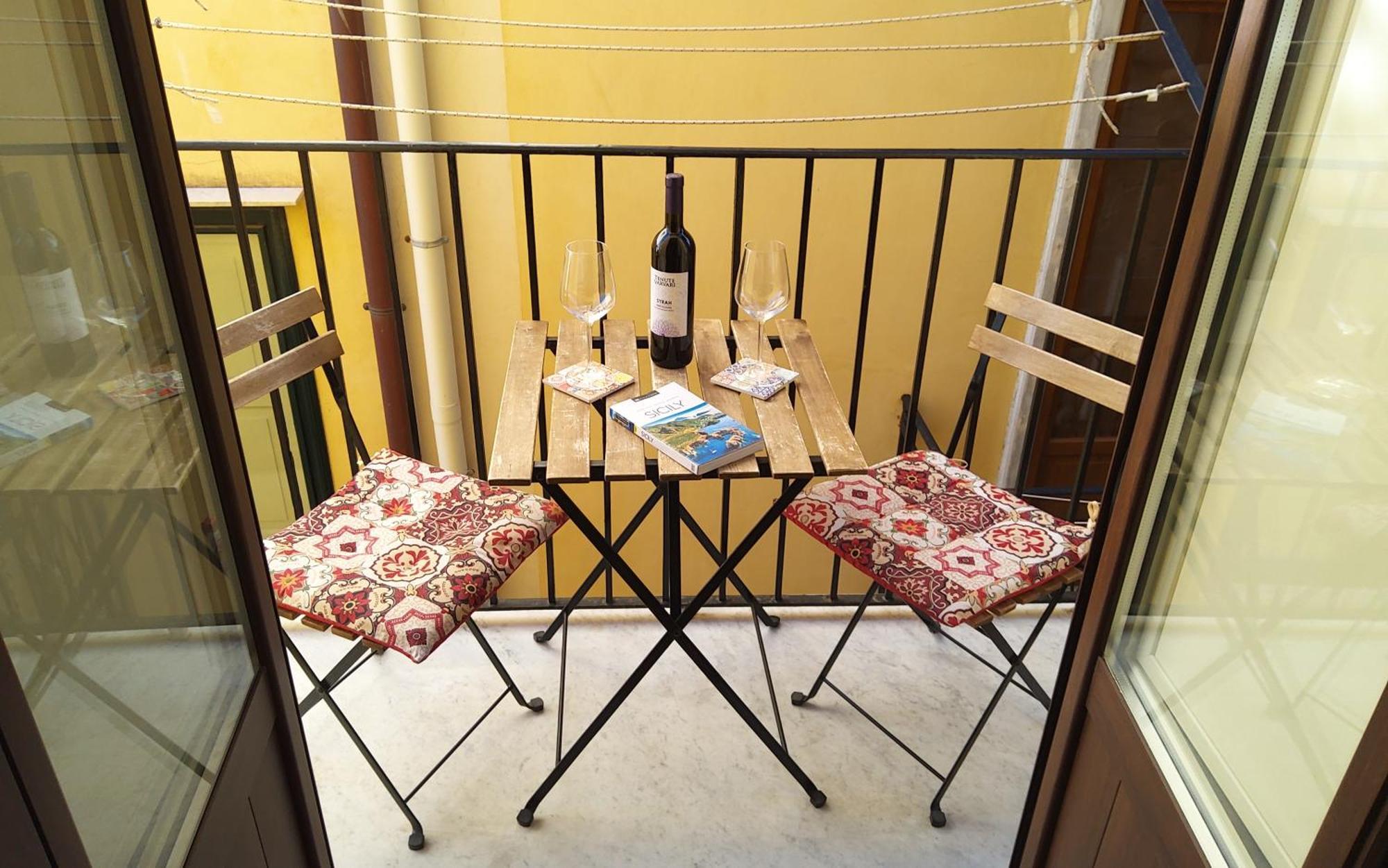 Sicilian Dream Apartments تْشيفالو المظهر الخارجي الصورة